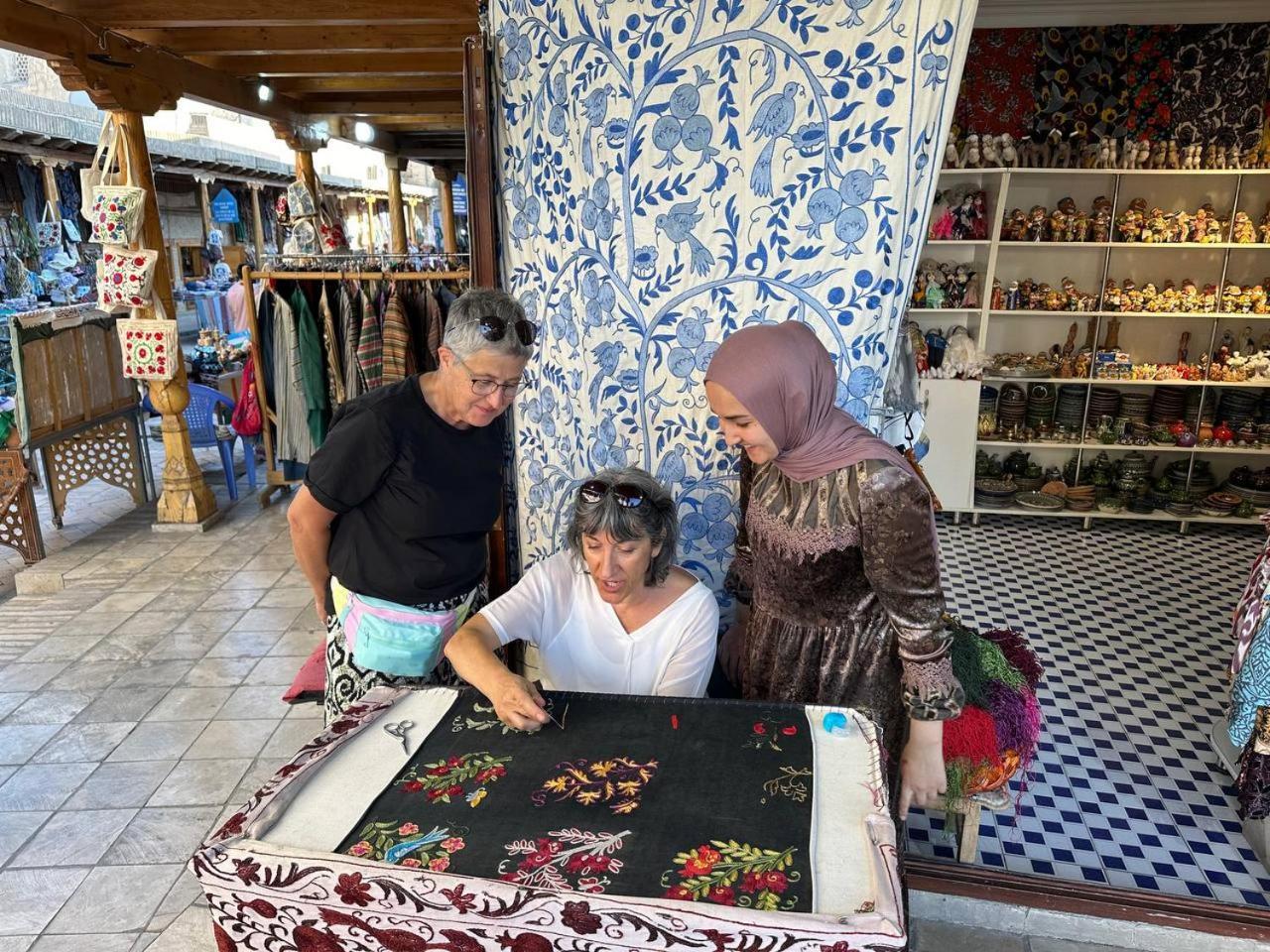 Hotel Risqiro'z Boutique Boukhara Extérieur photo